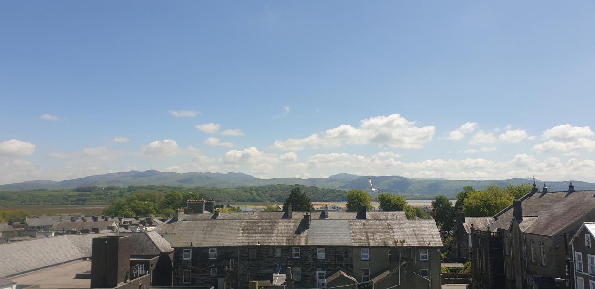 Porthmadog, Sleeps 11, 5 Bedrooms, 5 Bathrooms, Mountain Views מראה חיצוני תמונה