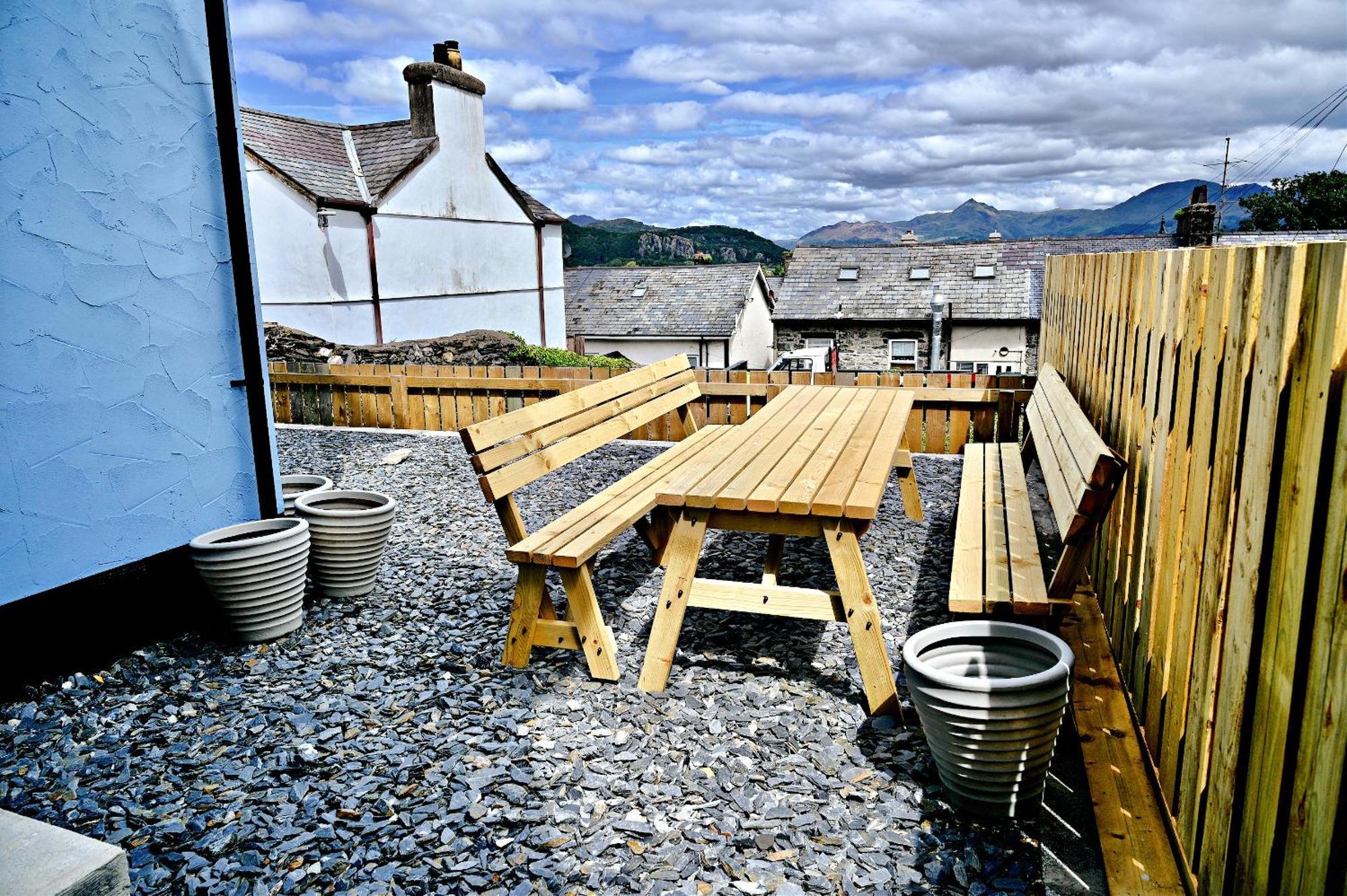 Porthmadog, Sleeps 11, 5 Bedrooms, 5 Bathrooms, Mountain Views מראה חיצוני תמונה